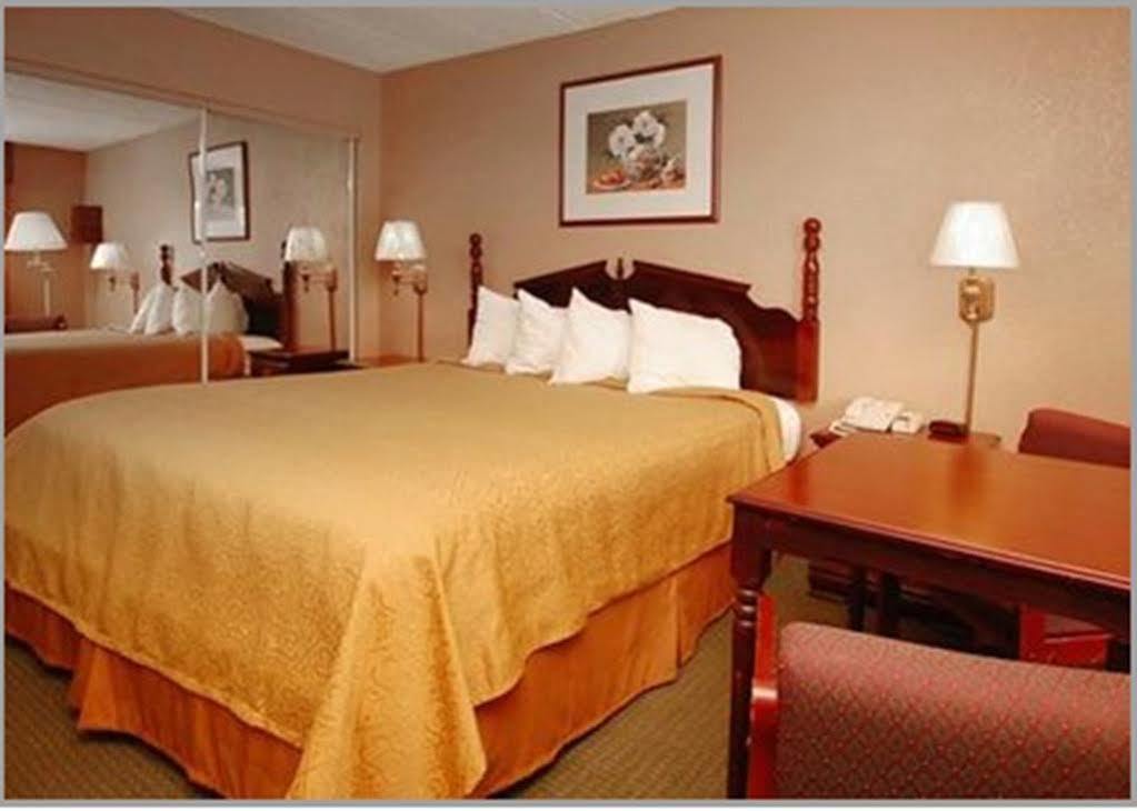 Red Roof Inn Mobile North - Сараленд Екстериор снимка